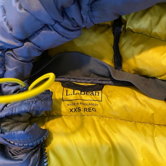 L.L. Bean Blue and Yellow Puffer Jacket - Picture 2 of 4